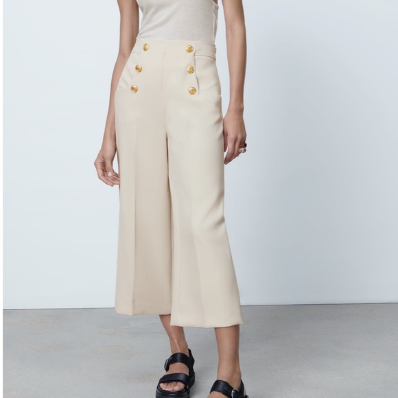 Zara Buttoned Culottes - Picture 3 of 11